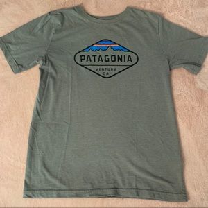 youth large patagonia t-shirt